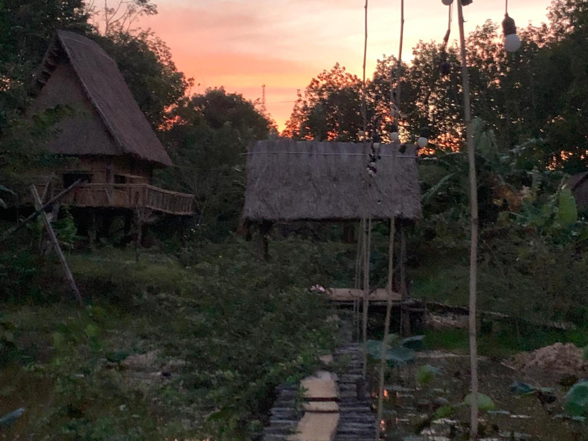 Khu Du Lich Sinh Thai, Nghi Duong Homestay Hoang Anh - Kon Xom Luh Tỉnh Kontum 외부 사진