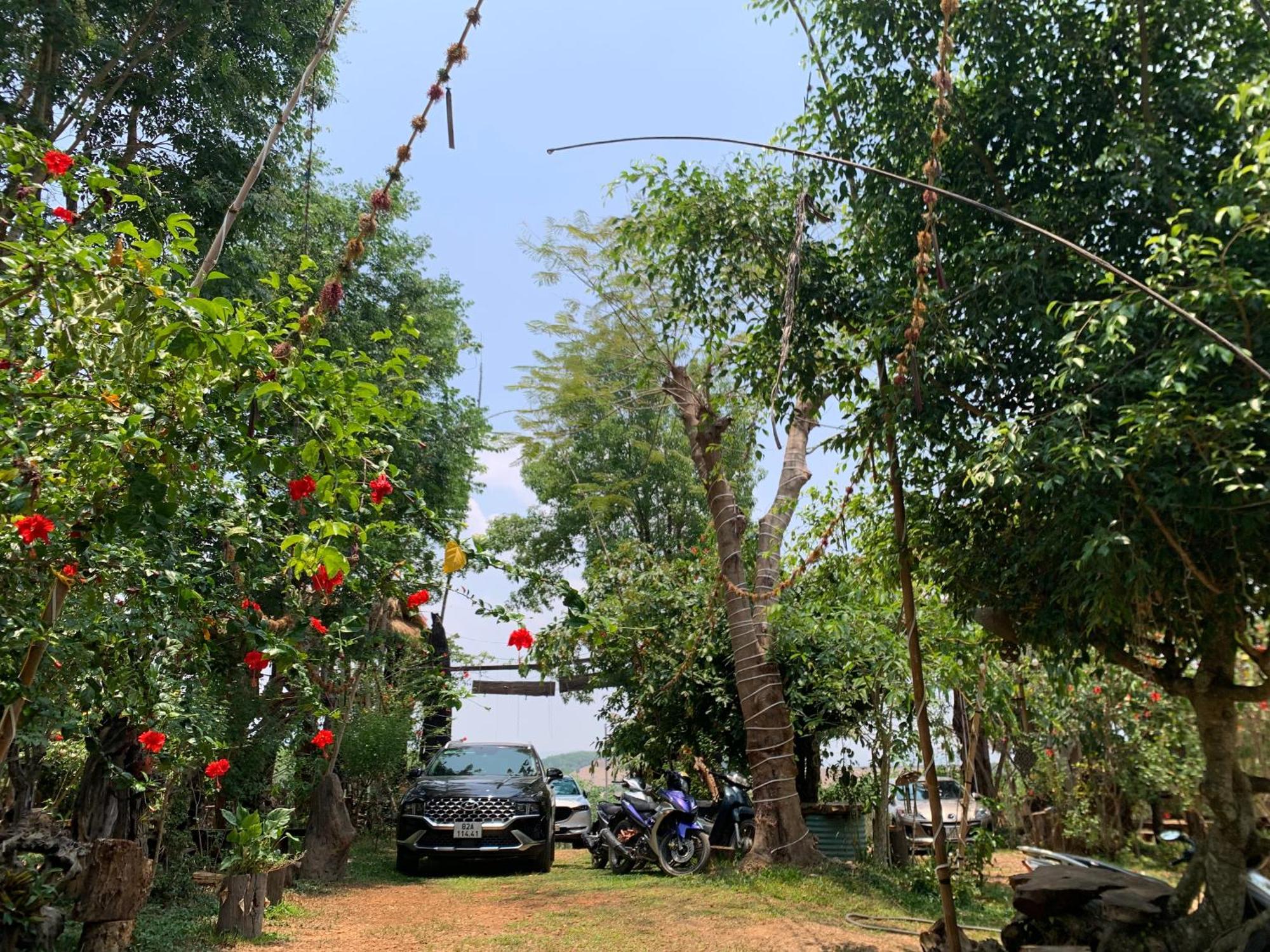 Khu Du Lich Sinh Thai, Nghi Duong Homestay Hoang Anh - Kon Xom Luh Tỉnh Kontum 외부 사진